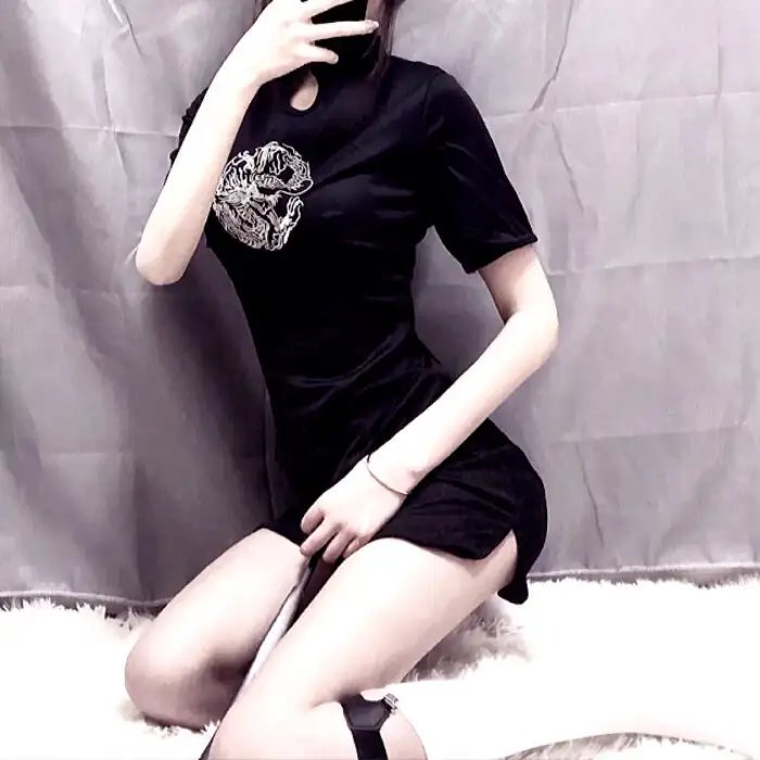 萝莉的爱与欲 海报