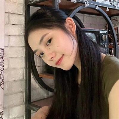 松树谷 海报