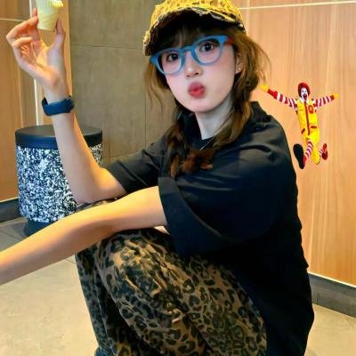 复仇女神 海报